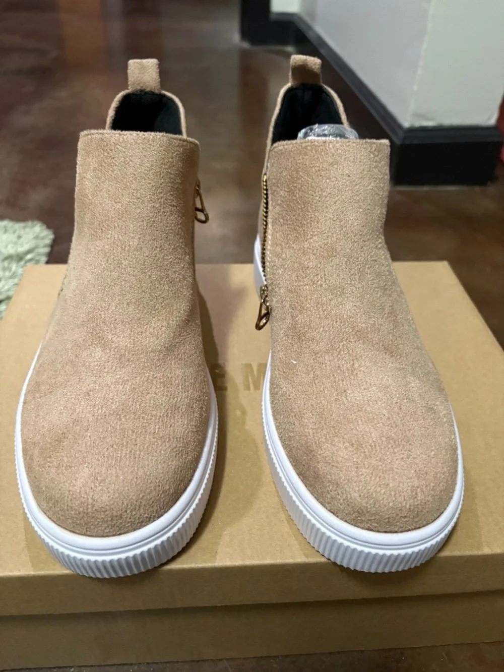 BRAND NEW Women’s Shein Ankle Boots